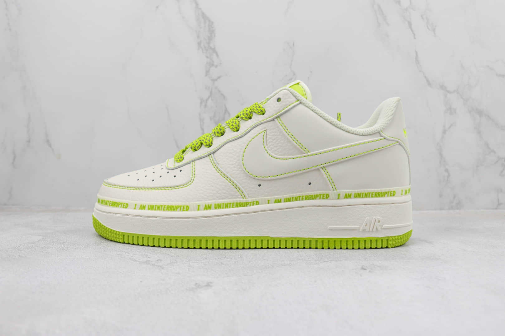 耐克Nike Air Force 1'07 Low纯原版本空军一号白绿字母印花满天星板鞋 莆田天花板AF1系列 货号:LJ2322-568