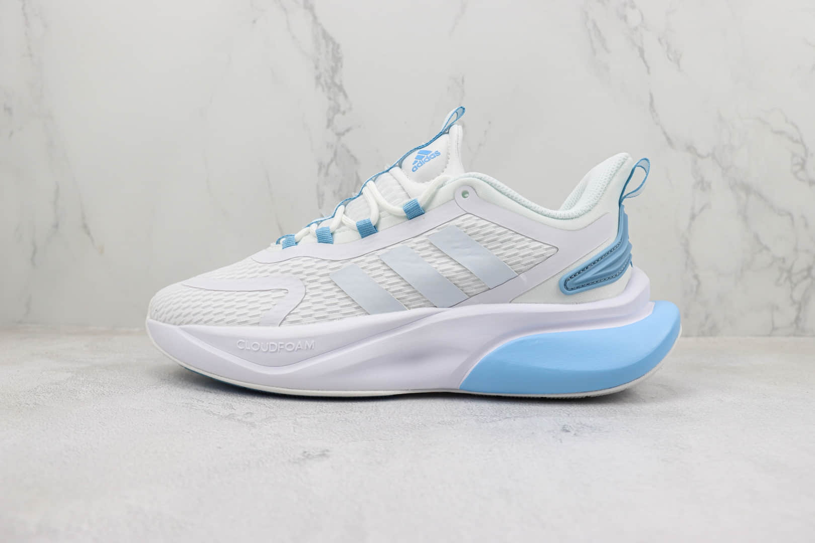 阿迪达斯adidas Alphabounce纯原版本阿尔法白蓝小椰子减震跑鞋 莆田复刻阿迪达斯 货号：HP6152