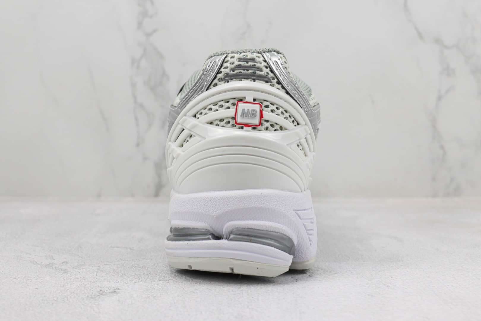 新百伦New Balance M1906纯原版本NB1906银灰色复古老爹鞋 莆田复刻新百伦 货号：M1906RCB