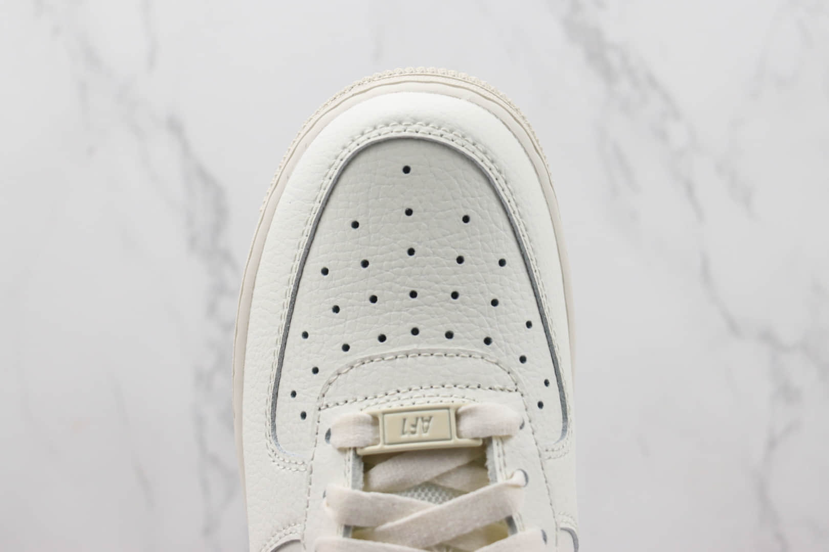 耐克Nike Air Force 1 Low纯原版本低帮空军一号白紫色板鞋 莆田天花板AF1系列 货号：DV7470-100