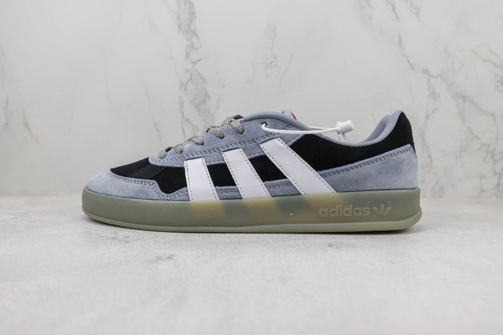 阿迪达斯adidas originals Aloha Super纯原版本三叶草灰黑色板鞋 莆田阿迪达斯货源 货号:FY0447