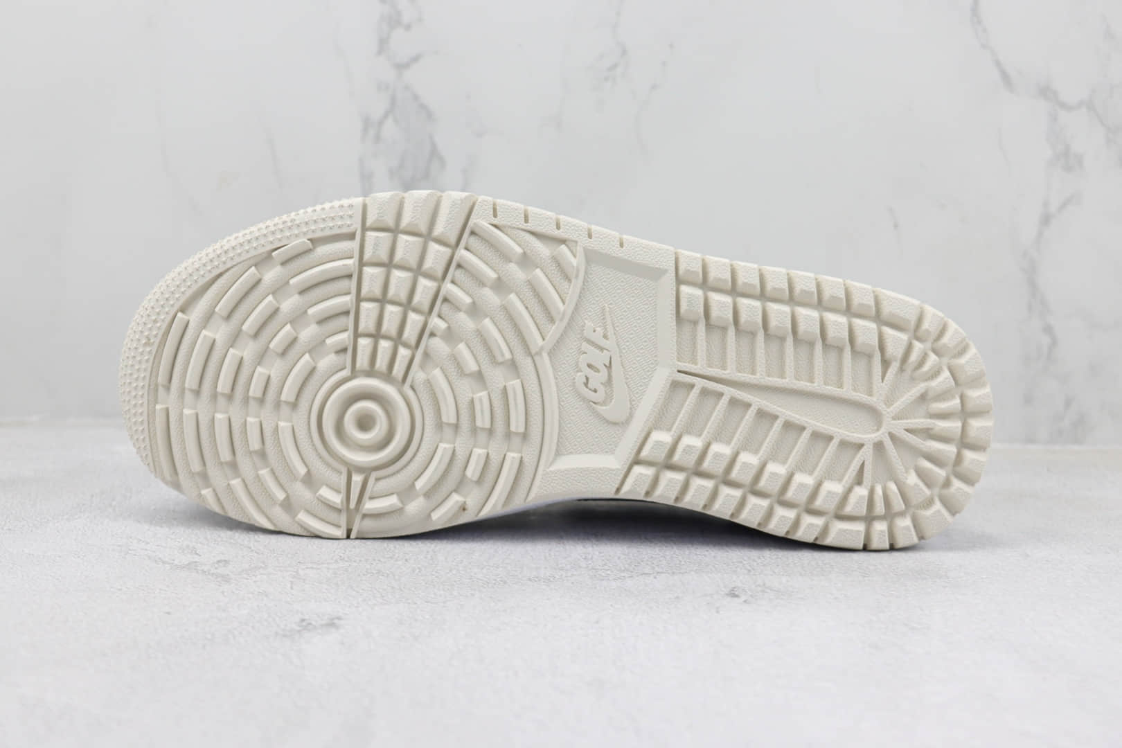 乔丹Air Jordan 1 Low Golf纯原版本低帮AJ1高尔夫黑白灰色板鞋 莆田天花板AJ1系列 货号:DD9315-108