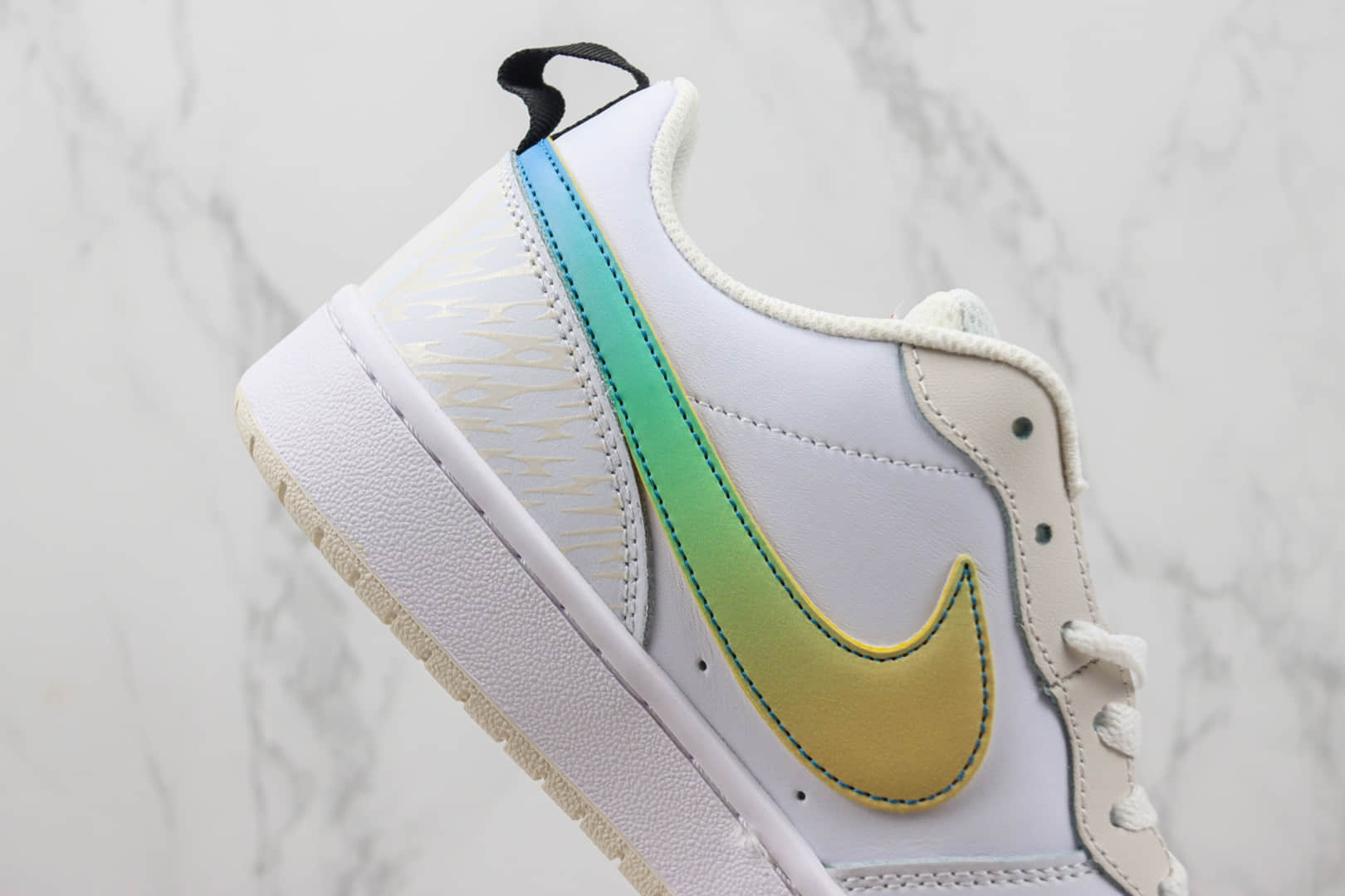 耐克Nike Court Borough Low 2纯原版本白色黄蓝渐变勾板鞋 莆田复刻耐克 货号：FJ7692-191