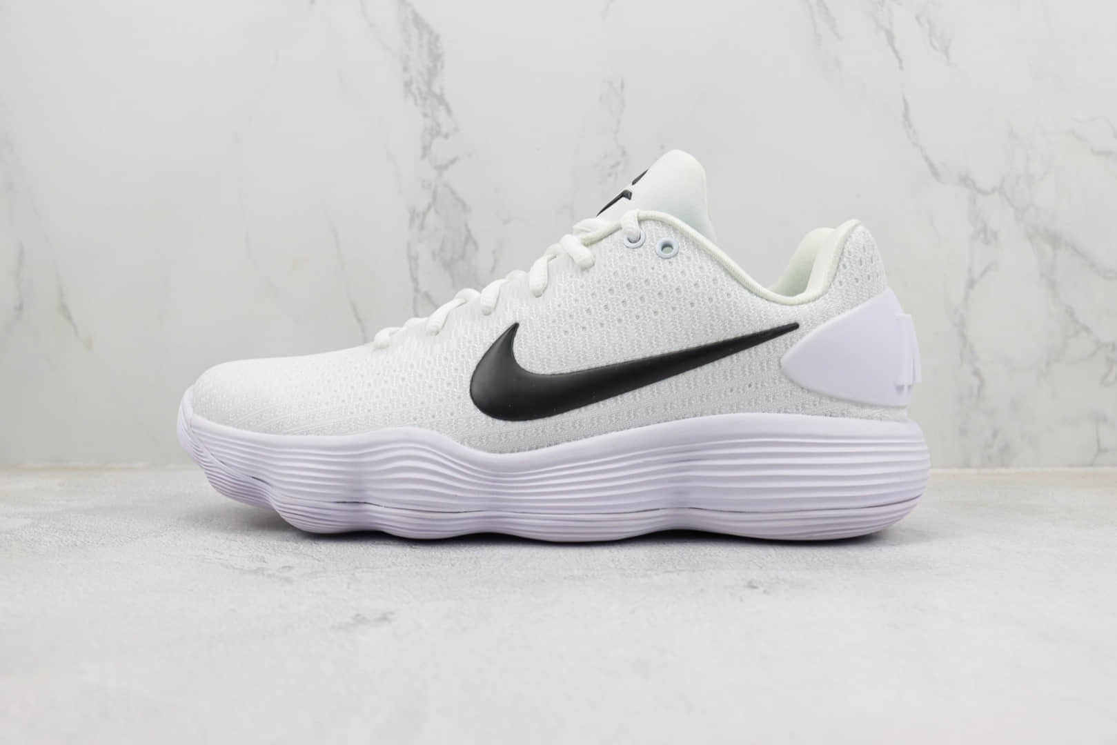 耐克Nike Hyperdunk 2017纯原版本HD2017白黑色实战篮球鞋 莆田耐克货源 货号：897807-100