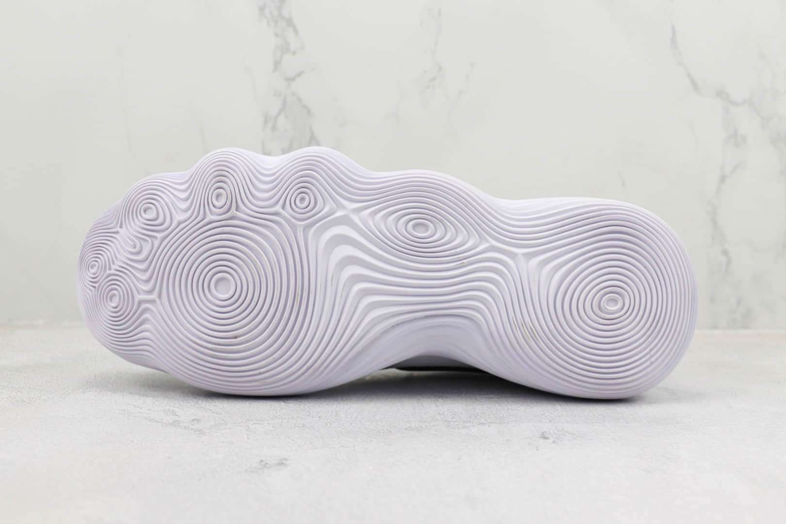 耐克Nike Hyperdunk 2017纯原版本HD2017白黑色实战篮球鞋 莆田耐克货源 货号：897807-100