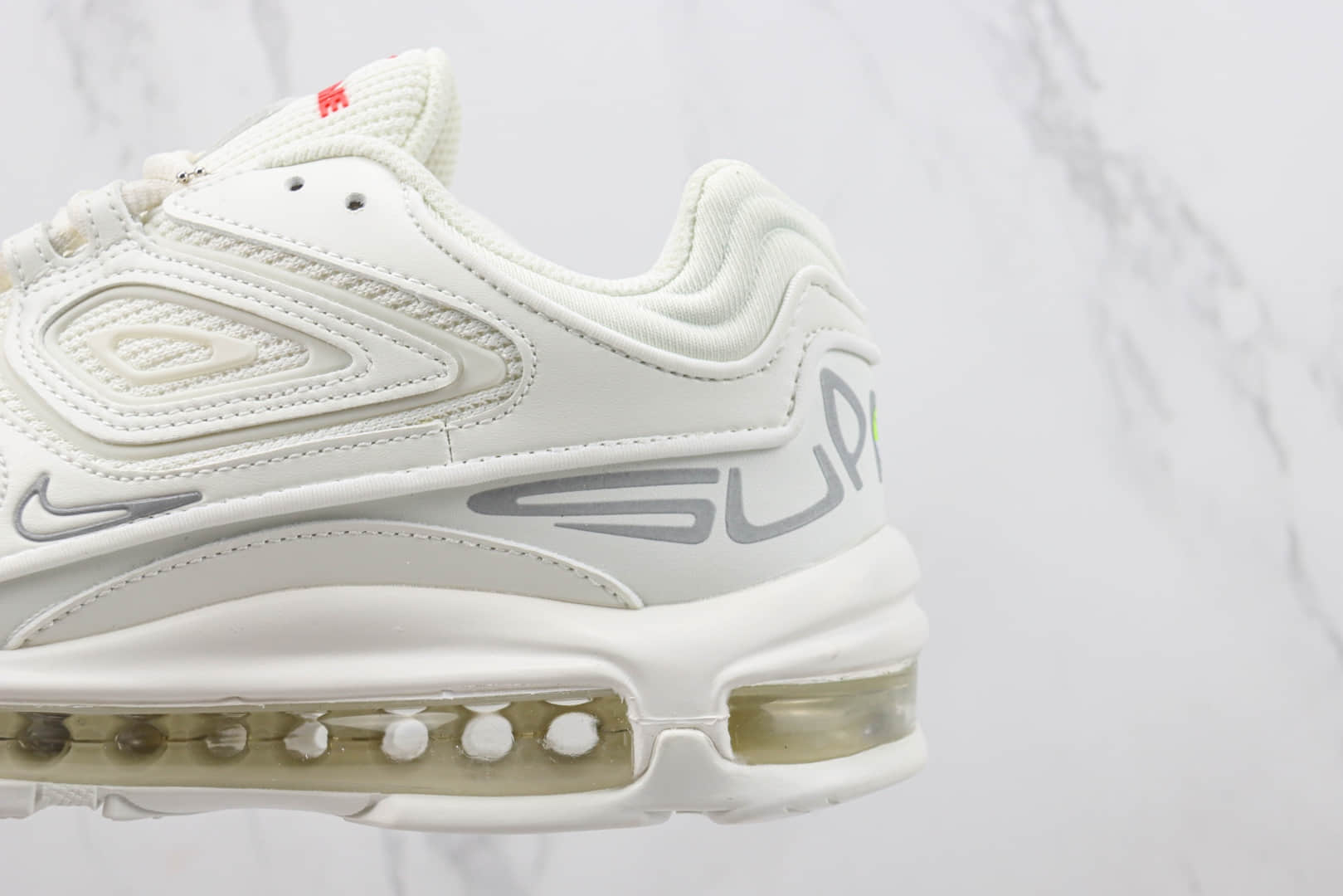 耐克Supreme x Nike Air Max 98 TL纯原版本Supreme联名Max98白色全掌气垫跑鞋 莆田耐克工厂 货号：DR1033-100