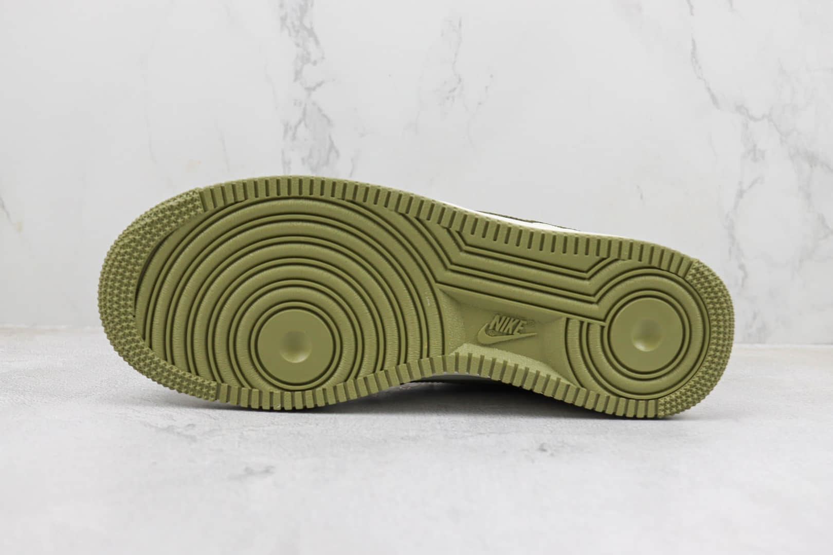 耐克Nike Air Force 1 '07 Low纯原版本空军一号低帮AF1米白橄榄绿板鞋 莆田耐克货源 货号:DD7798-176