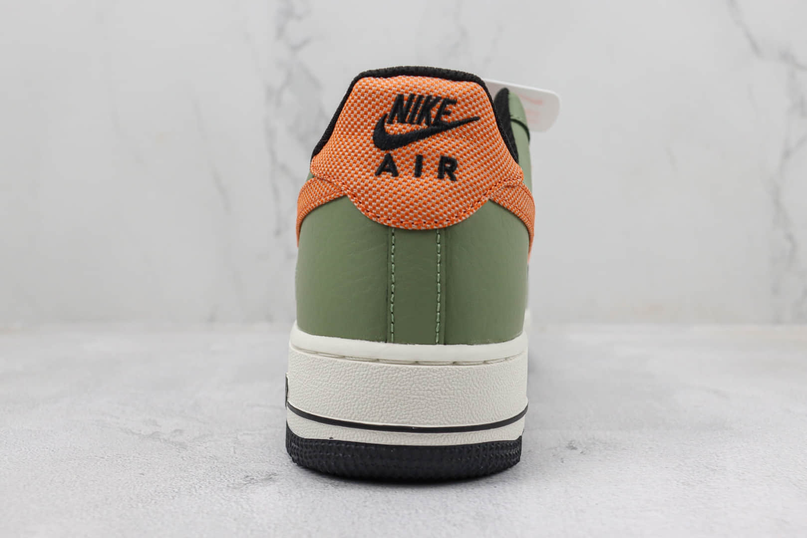 耐克Nike Air Force 1 '07 Low纯原版本空军一号AF1白绿橙色板鞋 莆田复刻鞋货源 货号：FD0758-366