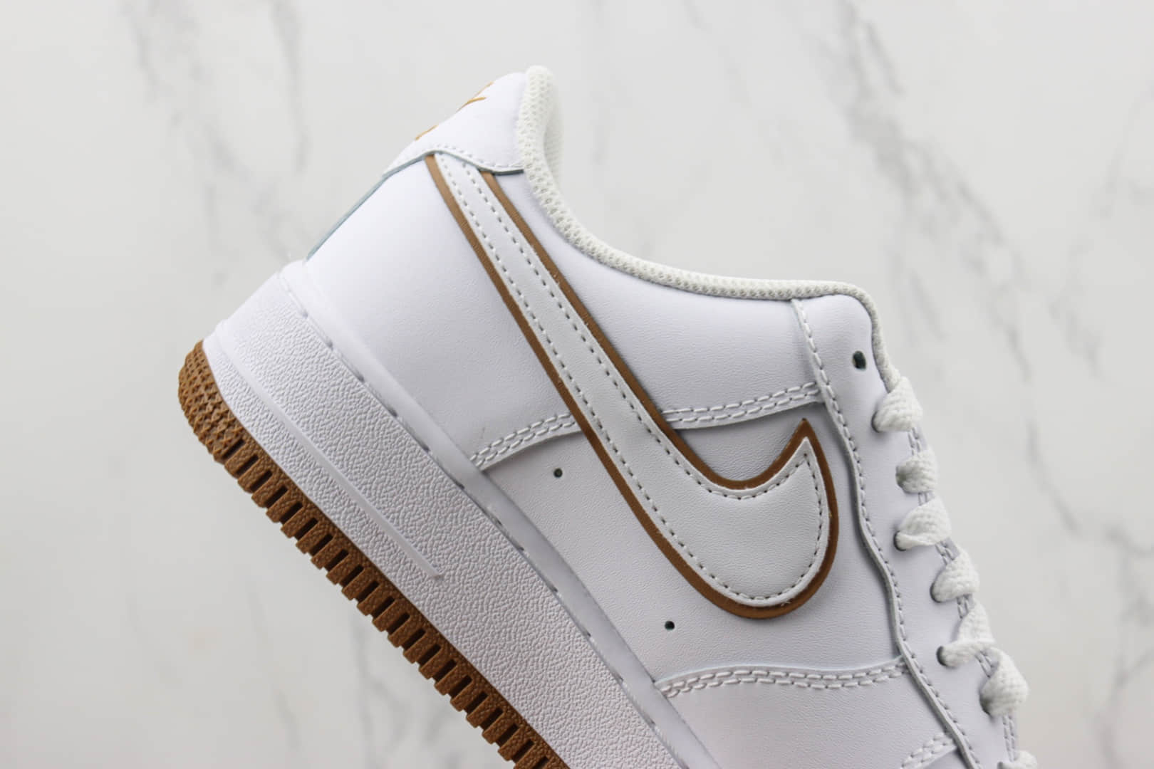 耐克Nike Air Force 1 '07 Low纯原版本空军一号低帮AF1白棕色板鞋 莆田耐克工厂 货号：DV0788-104