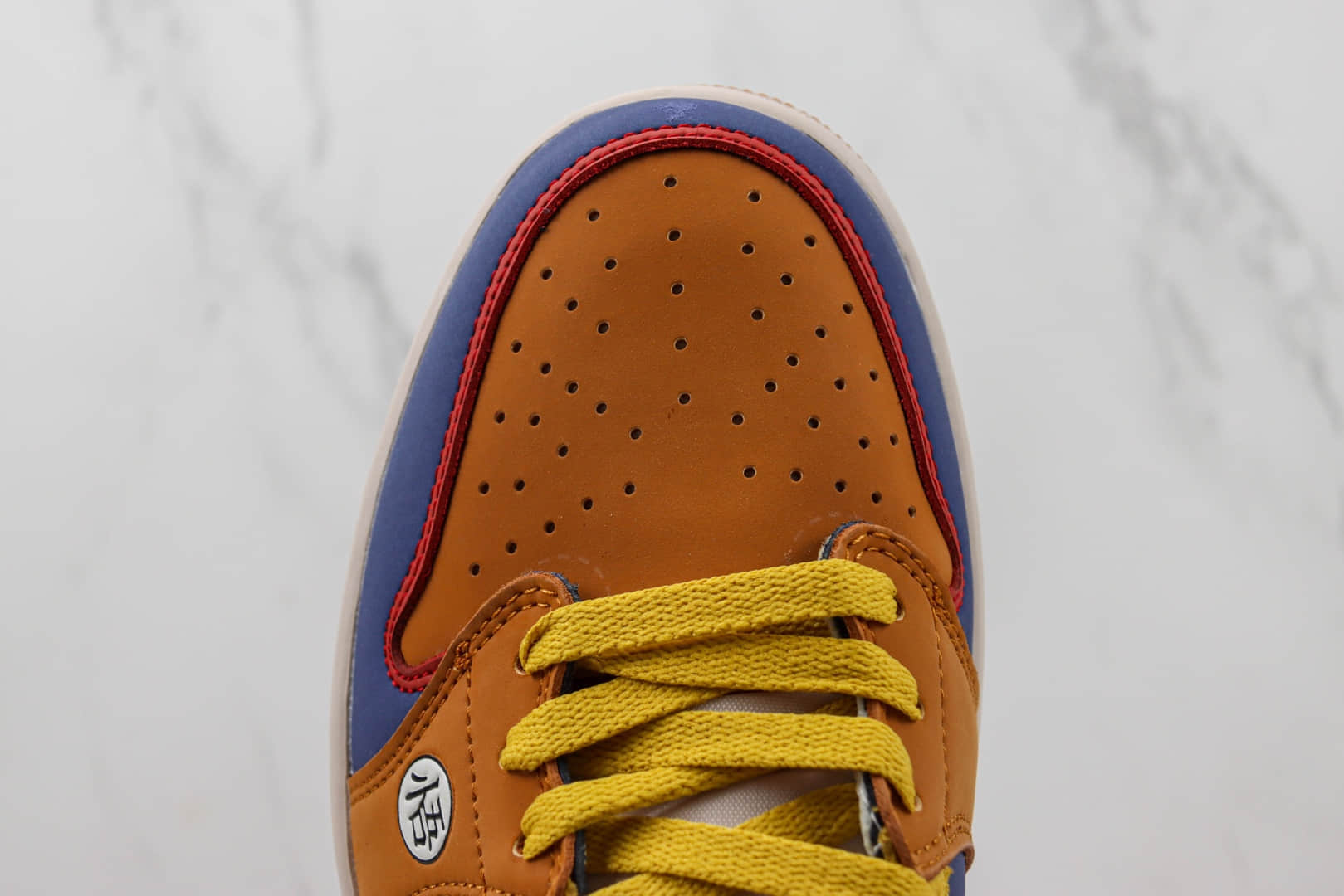 乔丹Air Jordan 1 Low纯原版本低帮AJ1悟空七龙珠联名定制板鞋 莆田AJ货源 货号：DM7866-892