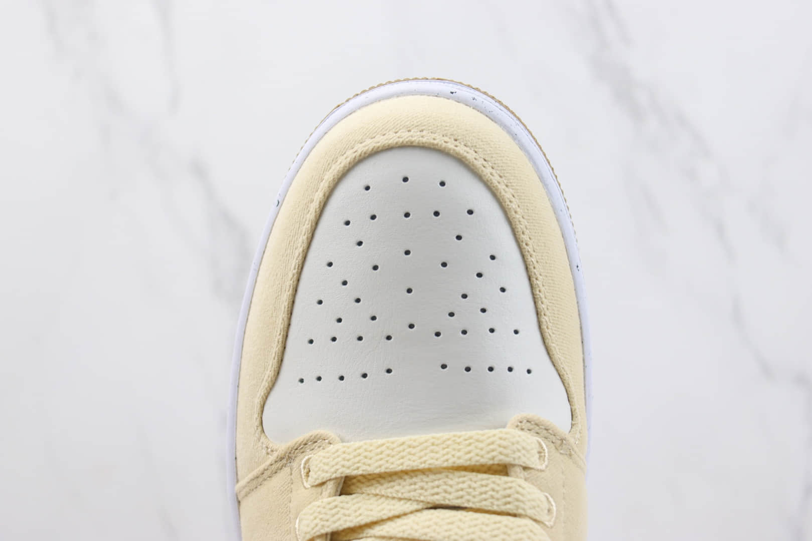 乔丹Air Jordan 1 Low纯原版本低帮AJ1米黄帆布刺绣板鞋 莆田AJ货源 货号：FN3722-701