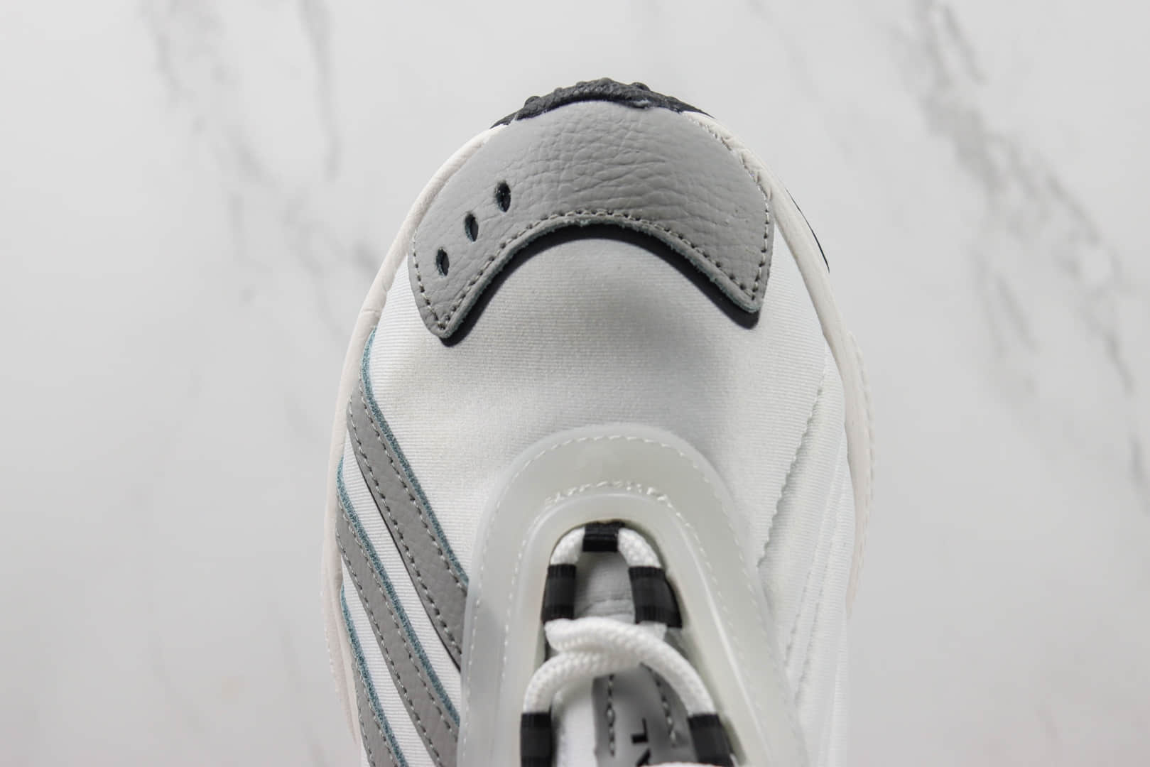 阿迪达斯adidas Originals Oztral纯原版本三叶草OZ系列灰白色老爹鞋 莆田阿迪达斯货源 货号:HQ6765