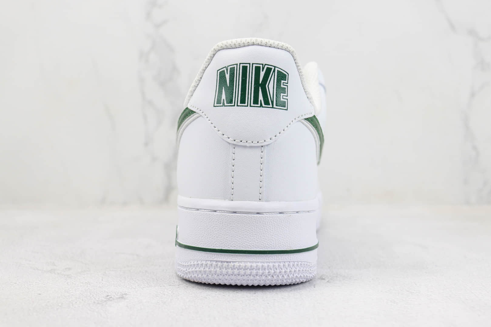 耐克Nike Air Force 1 Low纯原版本空军一号低帮AF1白深绿板鞋 莆田耐克工厂 货号：AO2423-104