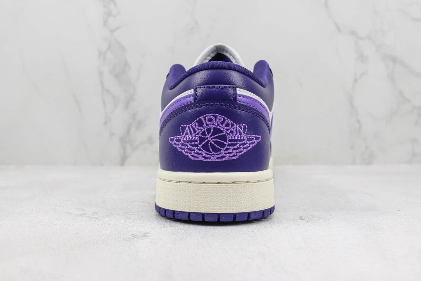 乔丹Air Jordan 1 Low纯原版本低帮AJ1白紫色板鞋 莆田AJ货源 货号：DC0774-502