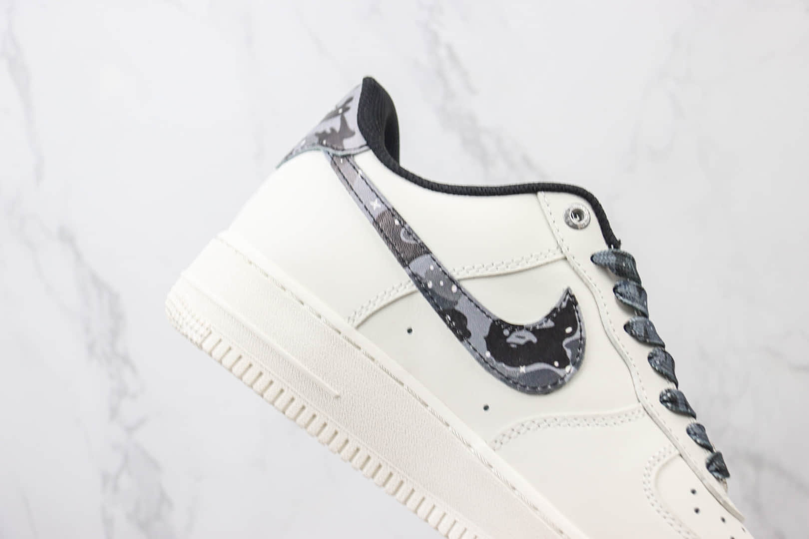 耐克Nike Air Force 1 Low纯原版本空军一号低帮AF1猿人头板鞋 莆田天花板AF1 货号：PF9055-761