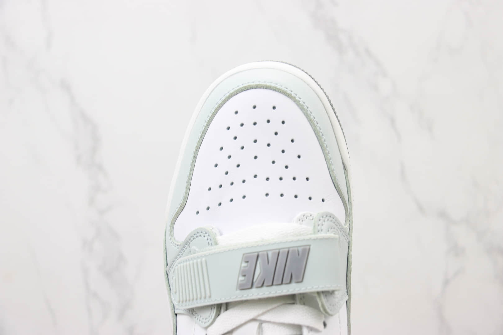 乔丹Air Jordan Legacy 312 Low纯原版本低帮AJ312白灰色三合一魔术贴篮球鞋 莆田复刻鞋货源 货号：FV8115-101