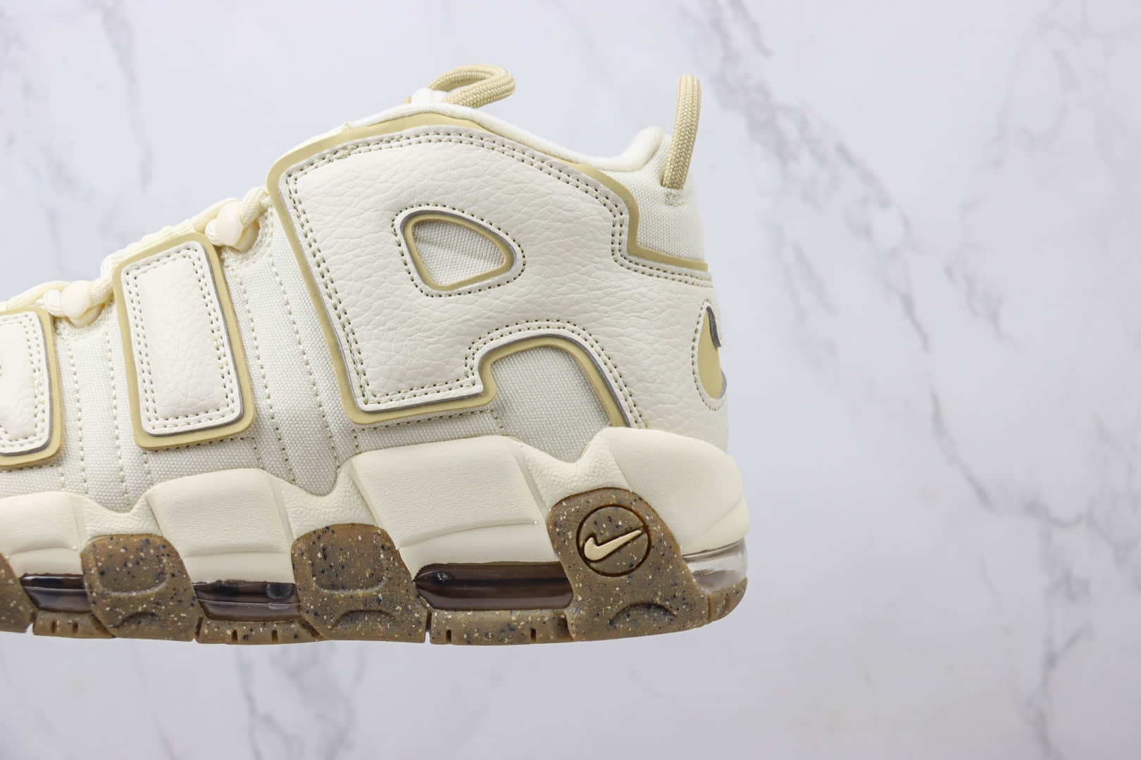 耐克Nike Air More Uptempo纯原版本皮蓬大AIR米色复古篮球鞋 莆田耐克货源 货号:DX1939-100