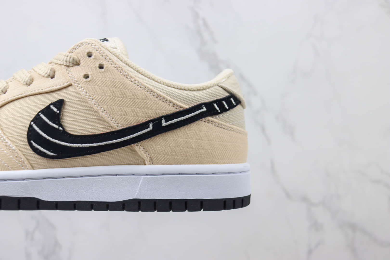 耐克Albino &Preto x Nike SB Dunk Low“Pearl White”纯原版本低帮SB Dunk撕撕乐米杏黑滑板鞋 莆田耐克货源 货号:FD2627-200