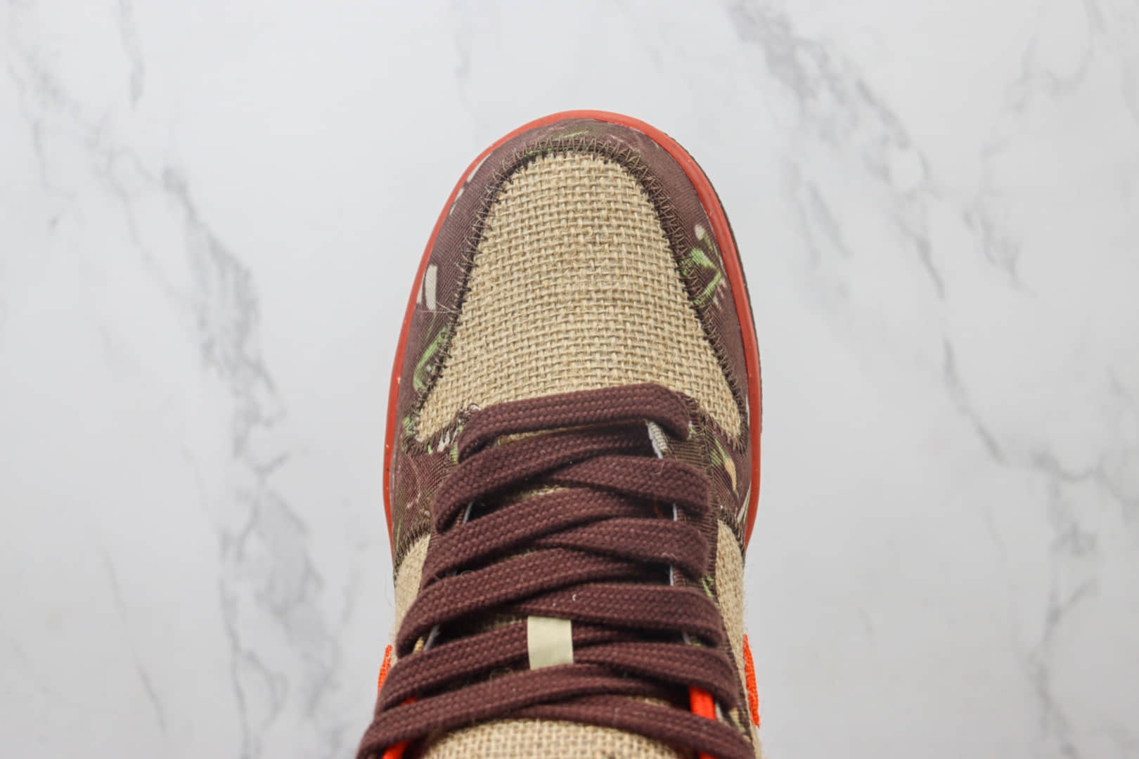 耐克Reese Forbes x Nike SB Dunk Low纯原版本低帮SB Dunk林地迷彩印花棕橙色板鞋 莆田耐克工厂 货号:304292-281