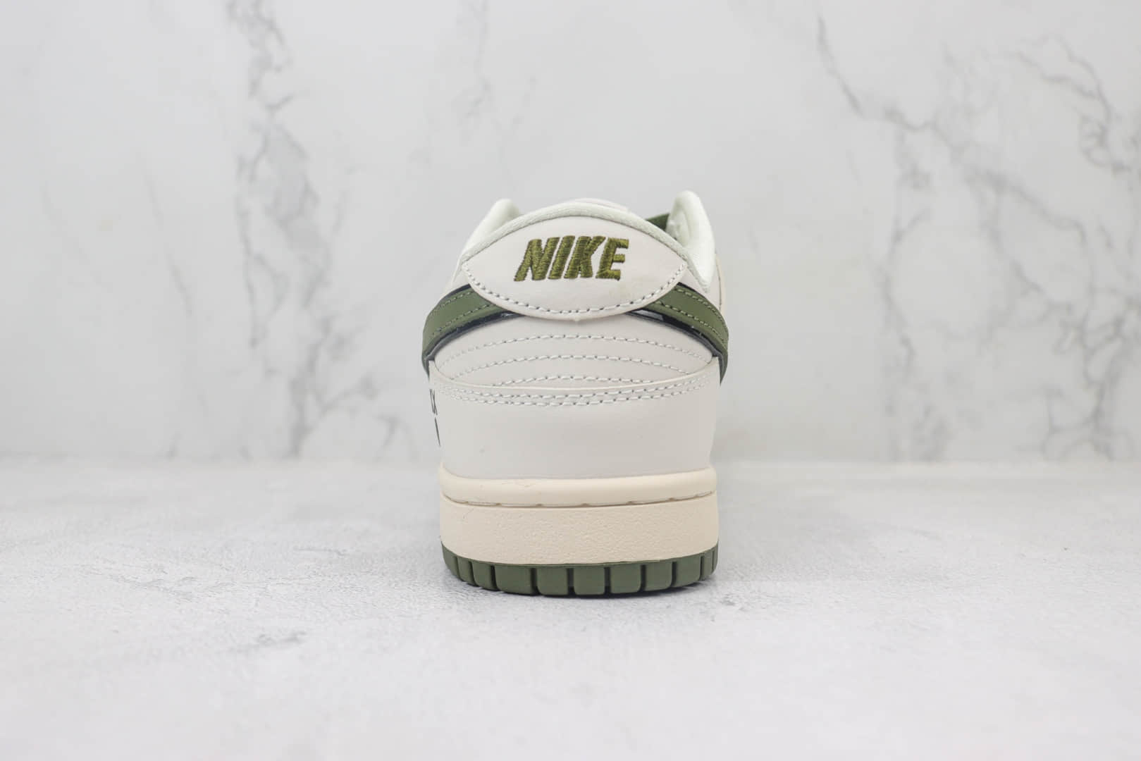 耐克Nike SB Dunk Low纯原版本低帮SB Dunk灰白绿板鞋 莆田耐克代理 货号：DD1391-121