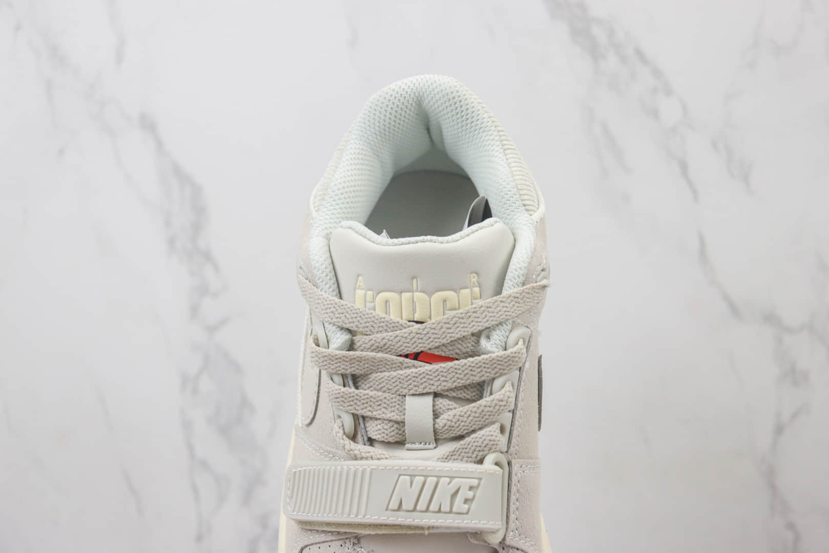 耐克Billie Eilish x Nike Air Alpha Force 88纯原版本碧梨联名浅灰色板鞋 莆田耐克工厂 货号:FN6594-001