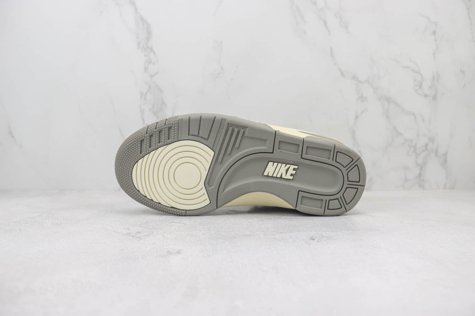 耐克Billie Eilish x Nike Air Alpha Force 88纯原版本碧梨联名浅灰色板鞋 莆田耐克工厂 货号:FN6594-001