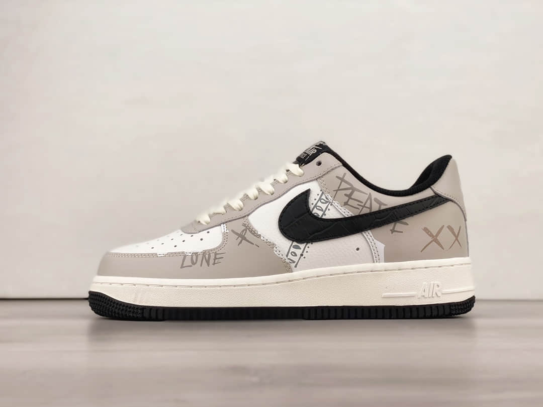 耐克Nike Air Force 1'07 Low纯原版本空军一号AF1西海岸低帮板鞋 莆田耐克货源 货号：LT5986-921