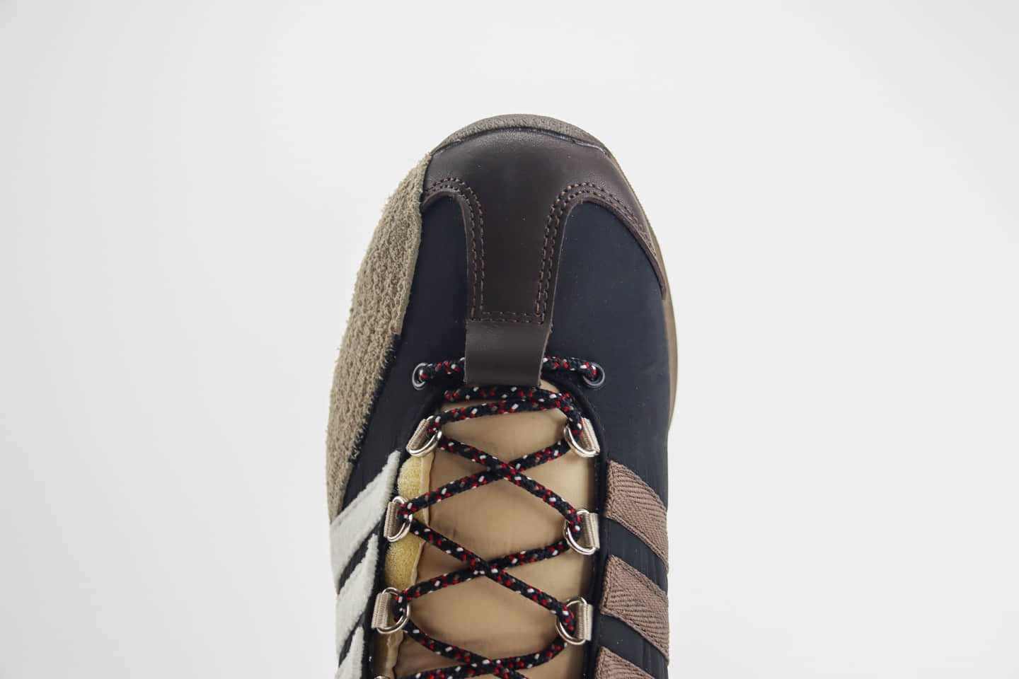 阿迪达斯SONG FOR THE MUTE x adidas originals Shadow turf纯原版本SMTF联名三叶草黑棕色复古板鞋 莆田阿迪达斯货源 货号:ID3546