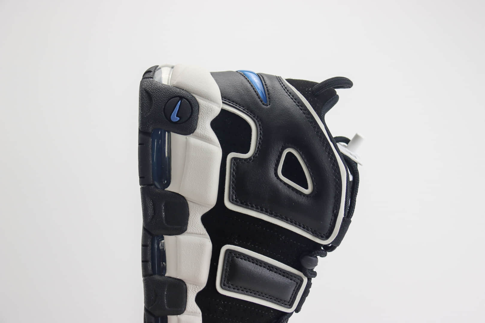 耐克Nike Air More Uptempo纯原版本皮蓬大AIR黑白复古篮球鞋 莆田耐克代理 货号：FB8883-001