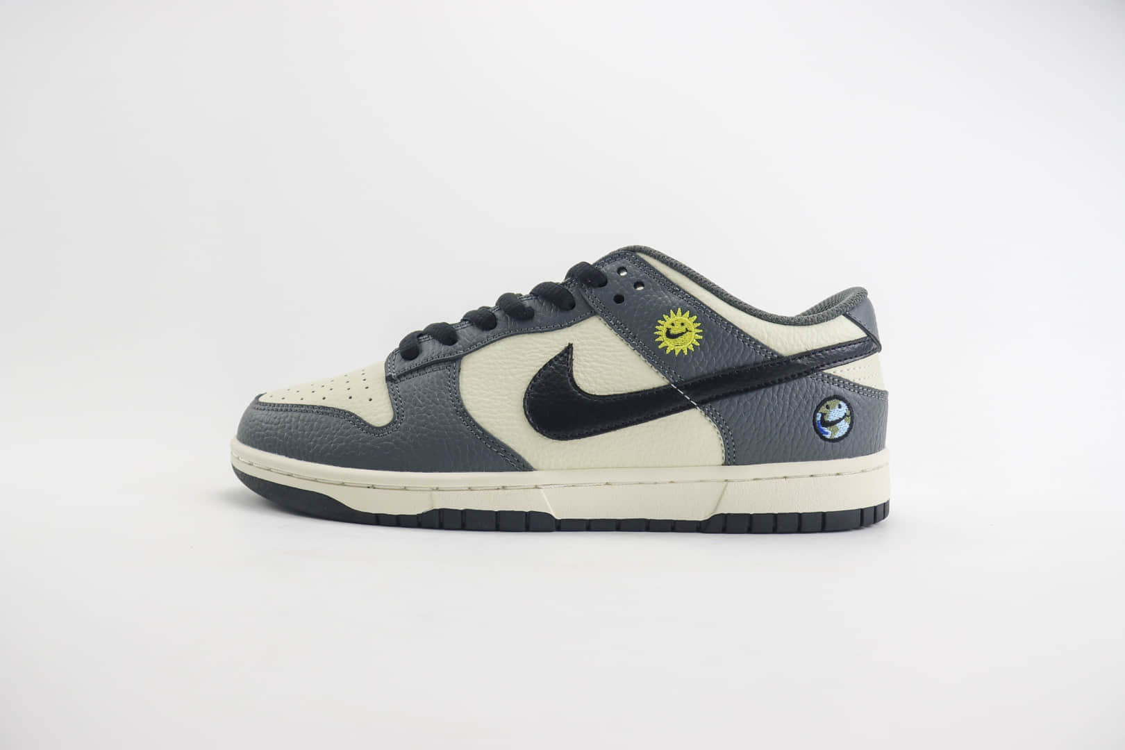 耐克Nike Dunk Low纯原版本低帮Dunk白灰黑地球笑脸板鞋 莆田天花板Dunk 货号:BB1609-116