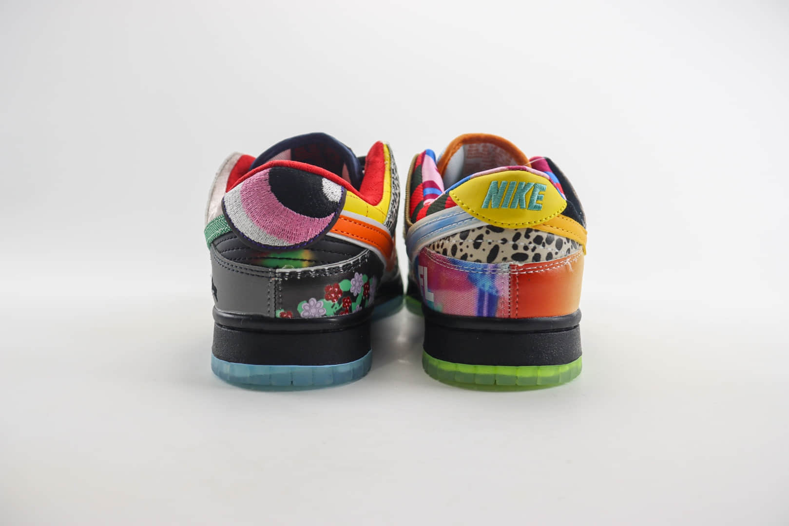 耐克Nike SB Dunk Low纯原版本低帮SB Dunk彩色拼接鸳鸯爆裂纹鸽子板鞋 莆田耐克工厂 货号：FD8776-666