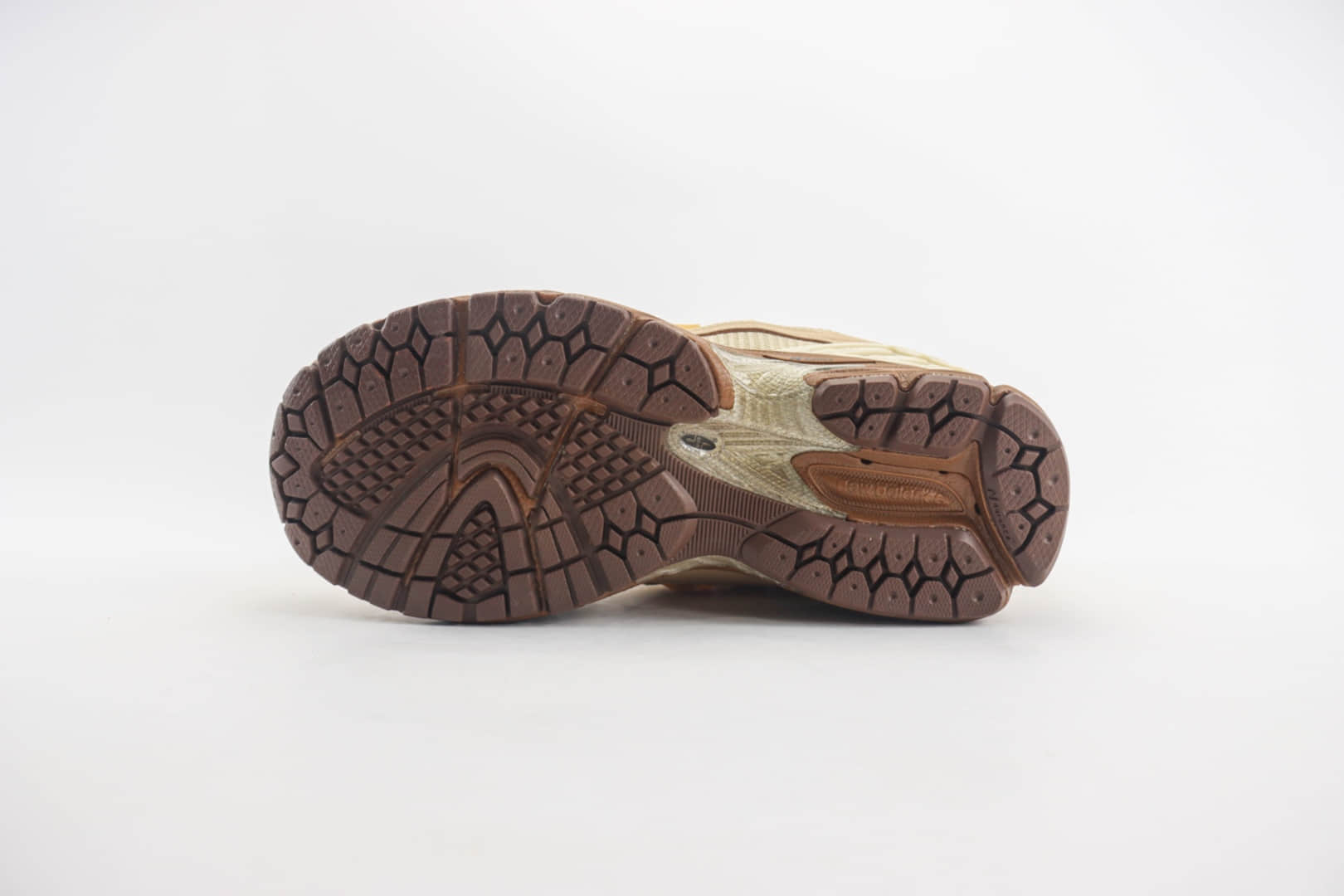 新百伦New Balance 1906纯原版本NB1906卡其色复古跑鞋 莆田新百伦货源 货号：M1906RRE