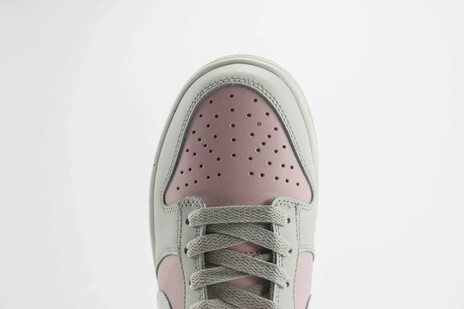 耐克Nike SB Dunk Low纯原版本低帮SB Dunk灰粉色滑板板鞋 莆田耐克工厂 货号：DD1873-001