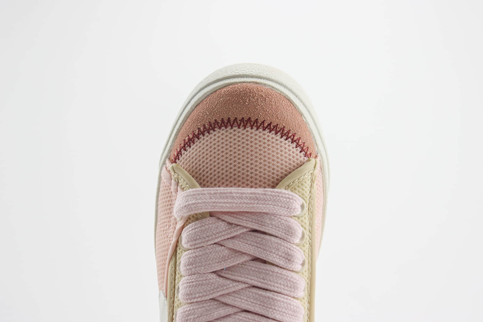 耐克Nike Blazer 77 Low Jumbo纯原版本开拓者77粉白色低帮板鞋 莆田耐克货源 货号：DQ1470-601