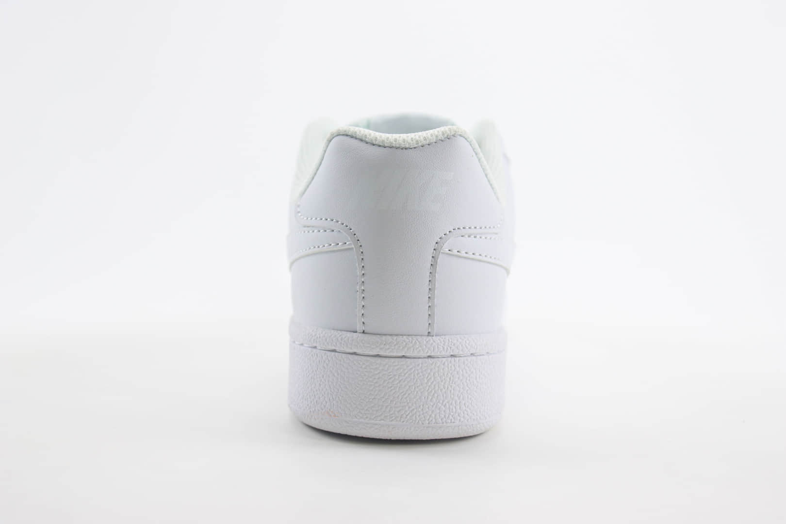 耐克Nike Court Royale纯原版本开拓者纯白低帮板鞋 莆田耐克货源 货号：749747-111