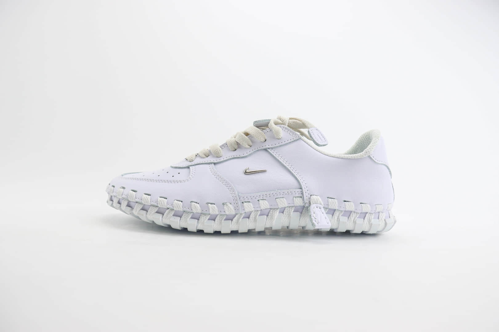 耐克Jacquemus x Nike J Force 1 Low纯原版本白色秀款编织英伦单鞋 莆田耐克工厂 货号:DR0424-100