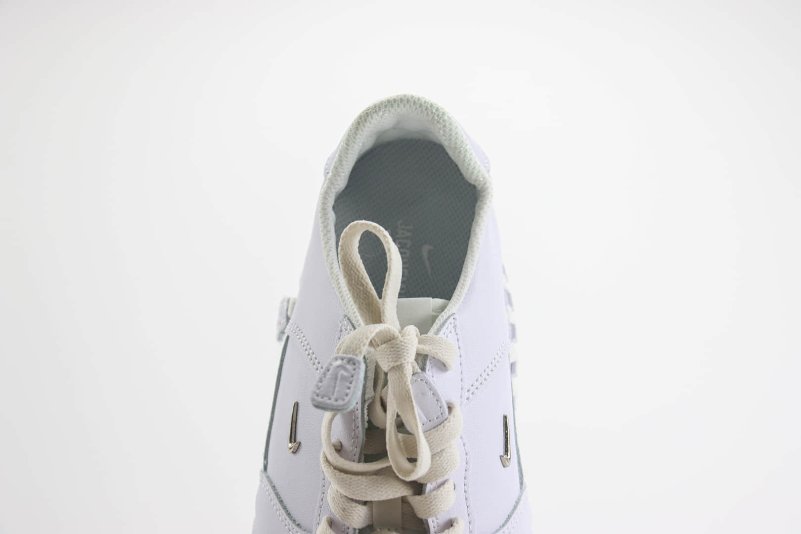耐克Jacquemus x Nike J Force 1 Low纯原版本白色秀款编织英伦单鞋 莆田耐克工厂 货号:DR0424-100