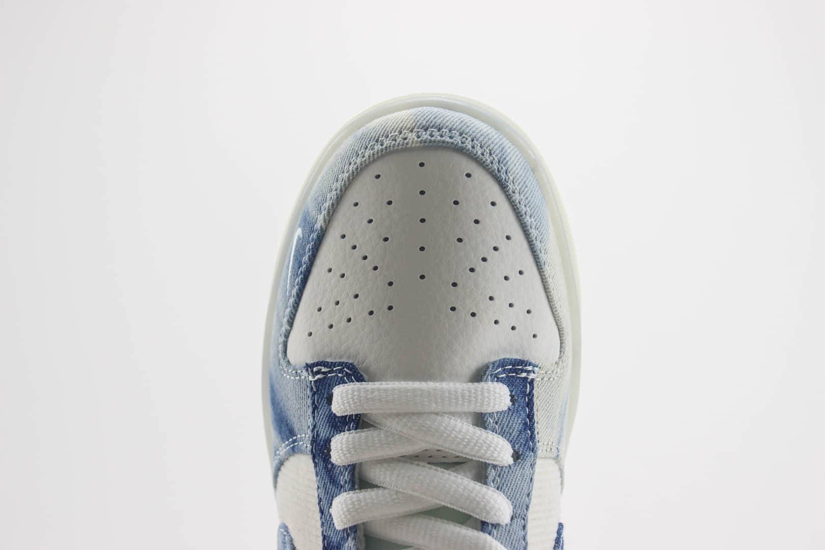 耐克Stussy x Nike SB Dunk Low纯原版本斯图西联名SB Dunk白水洗蓝牛仔布板鞋 莆田耐克货源 货号：JH8039-937