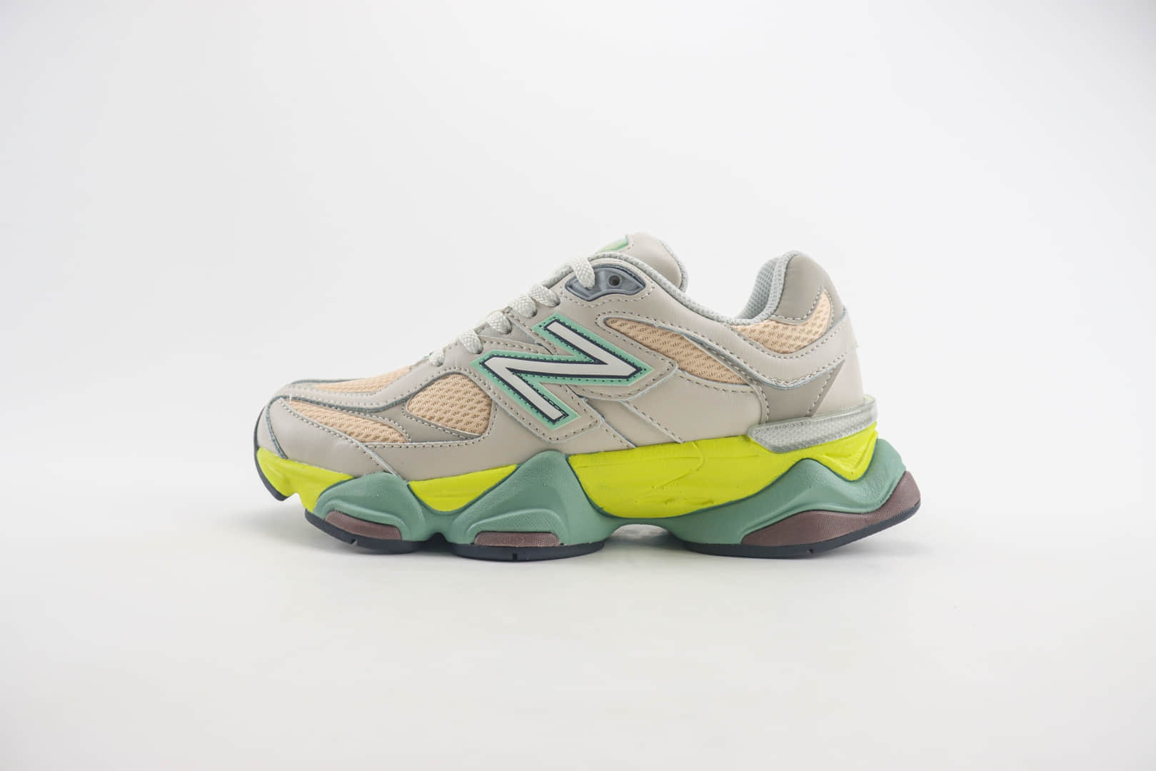 新百伦New Balance 9060纯原版本NB9060灰黄绿小象蹄跑鞋 莆田新百伦货源 货号：U9060GCB