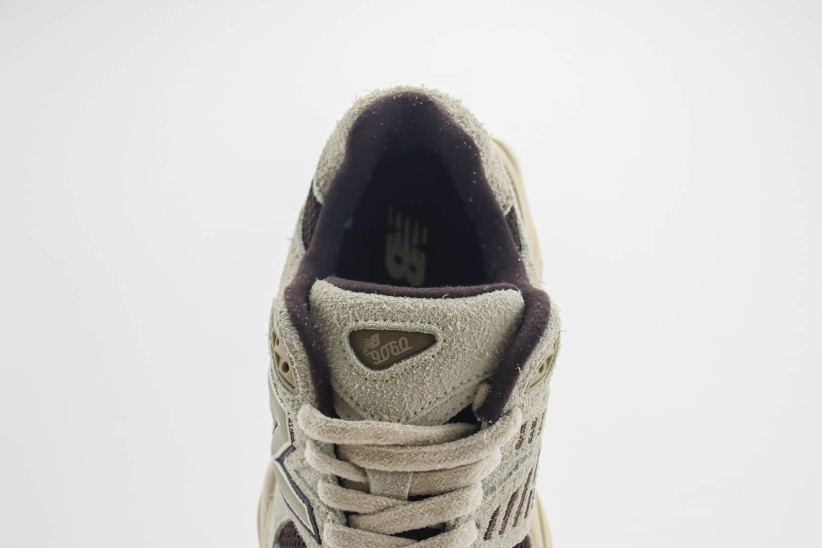 新百伦New Balance 9060纯原版本NB9060灰棕色复古老爹鞋 莆田新百伦代理 货号：U9060SYD