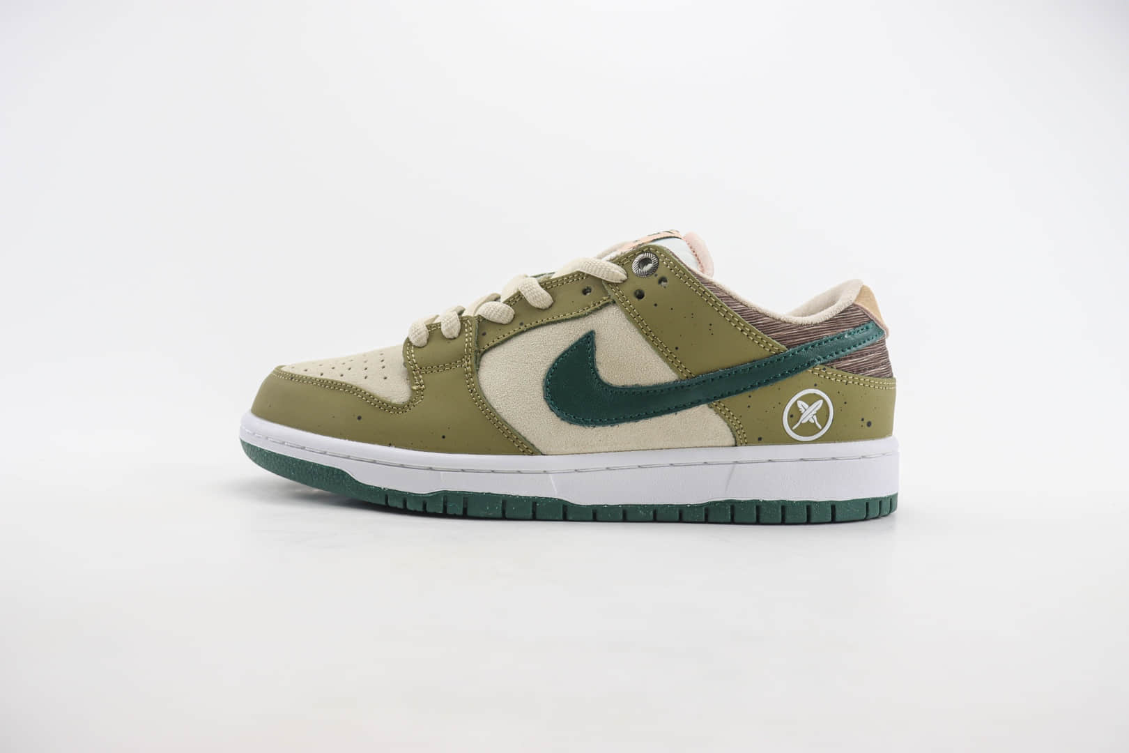 耐克Nike SB Dunk Low纯原版本低帮SB Dunk米绿羽毛滑板板鞋 莆田耐克工厂 货号:HF8022-300
