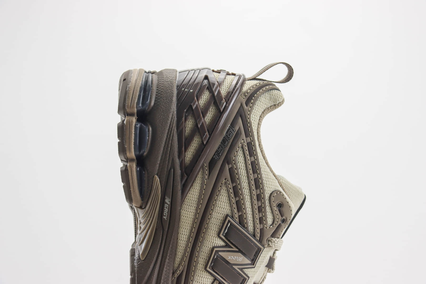 新百伦New Balance 1906纯原版本美拉德NB1906米白棕咖复古老爹鞋 莆田新百伦工厂 货号：M1906RHD