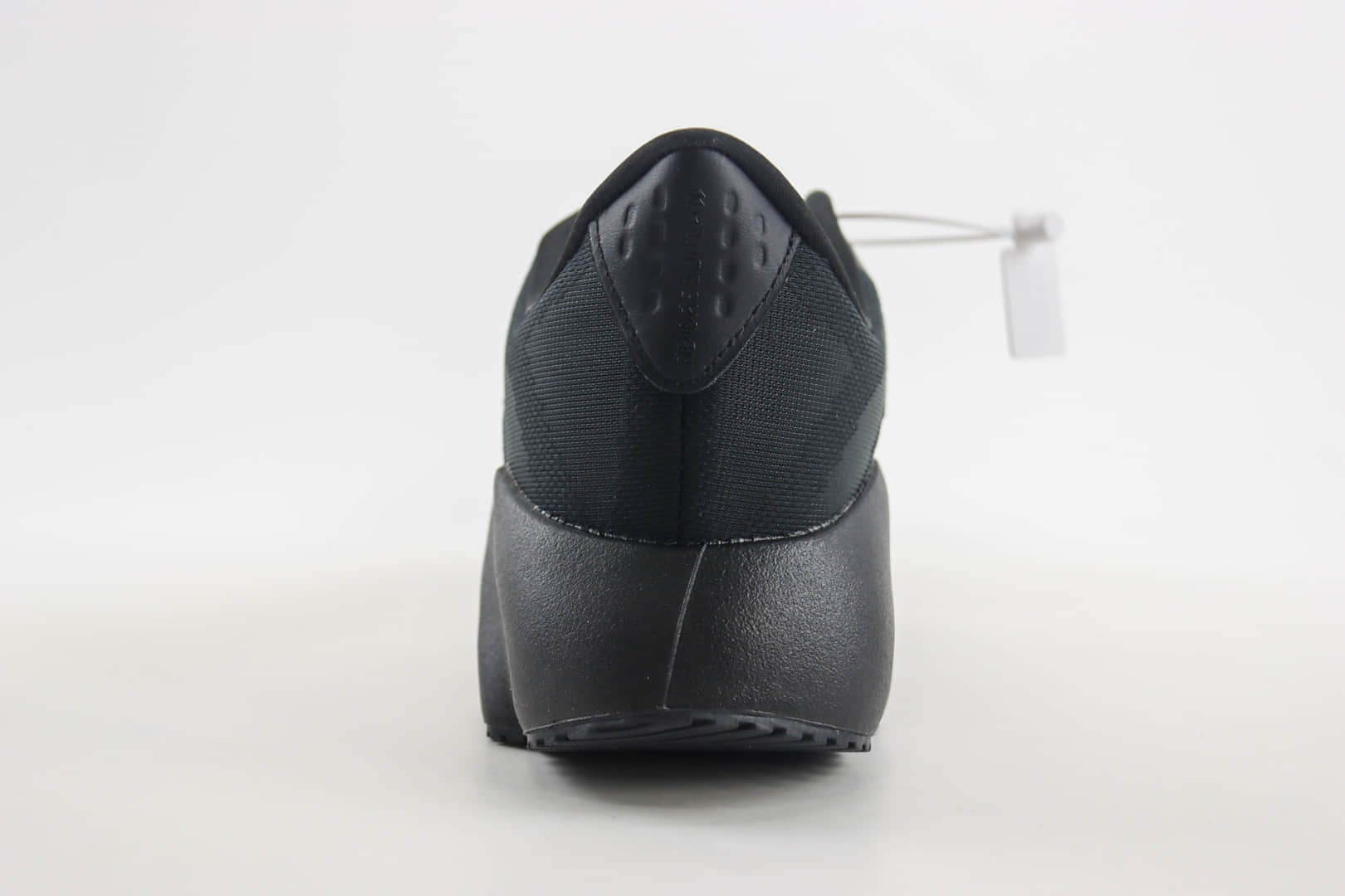 阿迪达斯adidas Switch FWD纯原版本阿尔法黑武士爆米花跑鞋 莆田阿迪达斯工厂 货号：ID1779