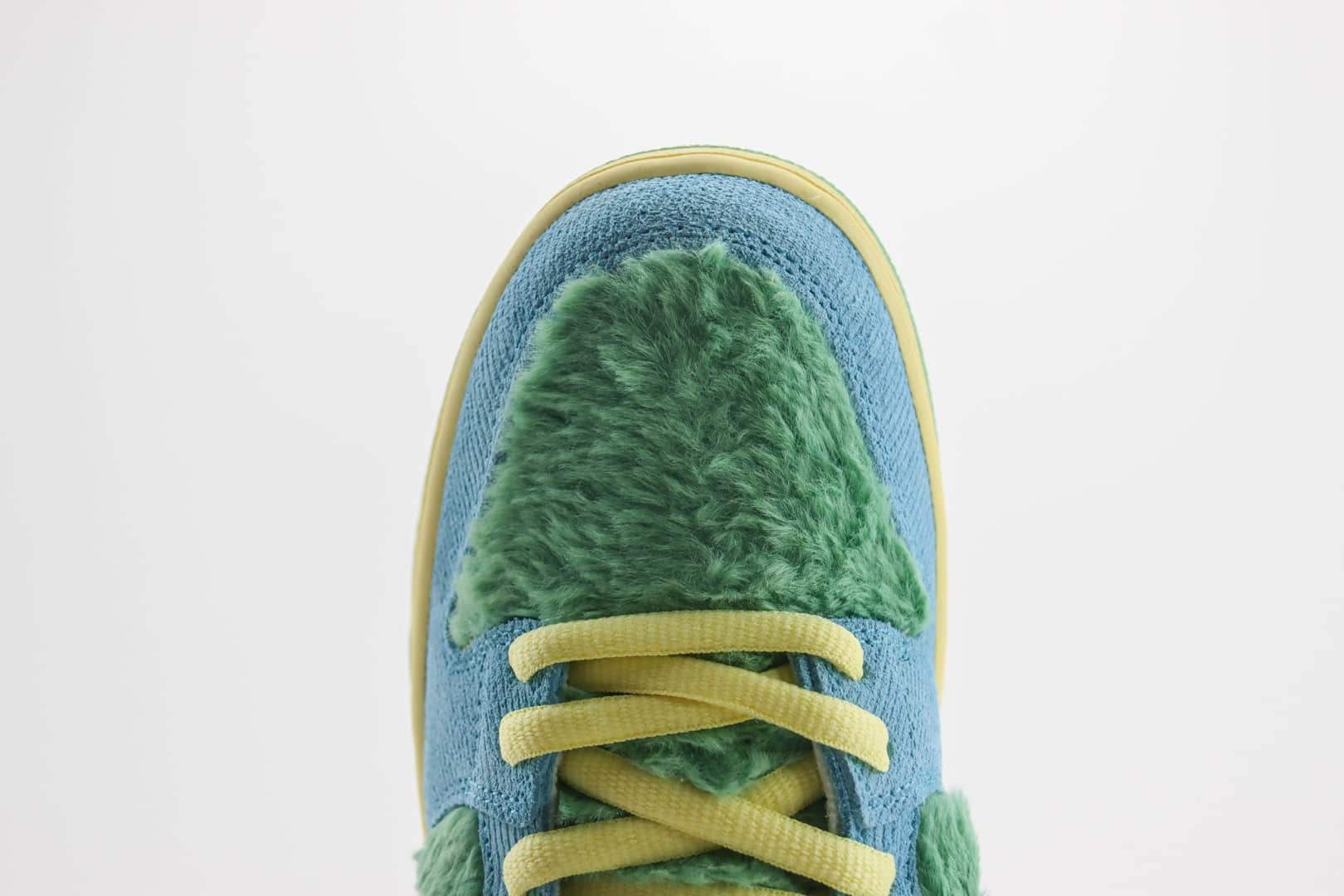 耐克Nike SB Dunk Low纯原版本低帮SB Dunk丑小鸭蓝绿粉板鞋 莆田耐克货源 货号：FN6040-400