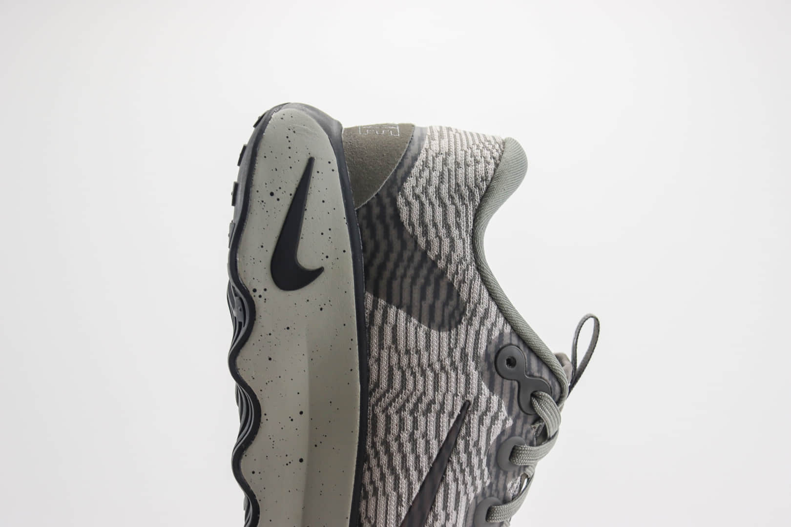 耐克Nike Motiva纯原版本灰色波浪缓震跑鞋 莆田复刻鞋货源 货号：DV1237-002