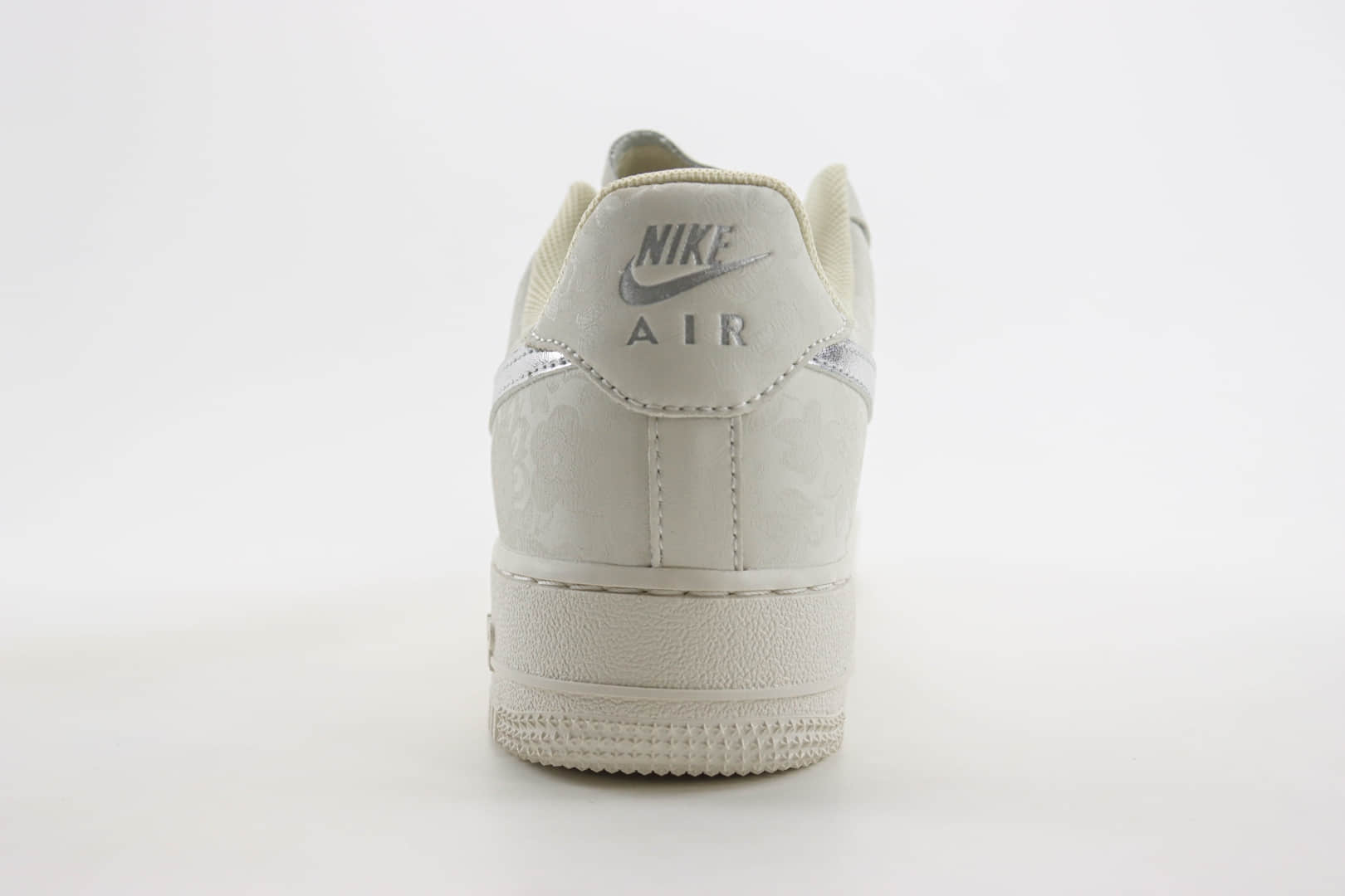 耐克Nike Air Force 1纯原版本空军一号AF1白灰银板鞋 莆田耐克代理 货号:AF2406-110