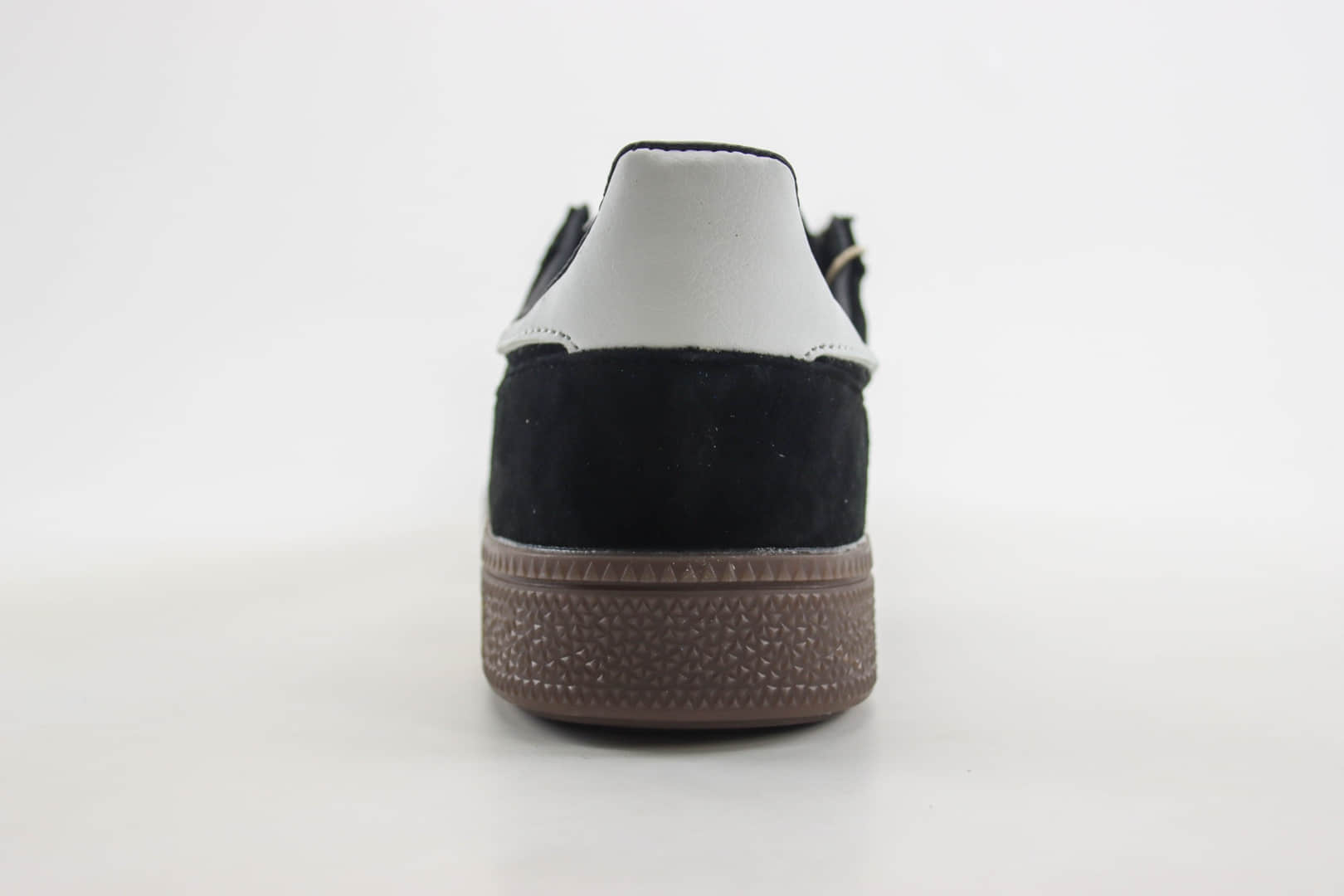 阿迪达斯adidas Handball Spezial纯原版本三叶草黑白复古板鞋 莆田阿迪达斯货源 货号：BD3021