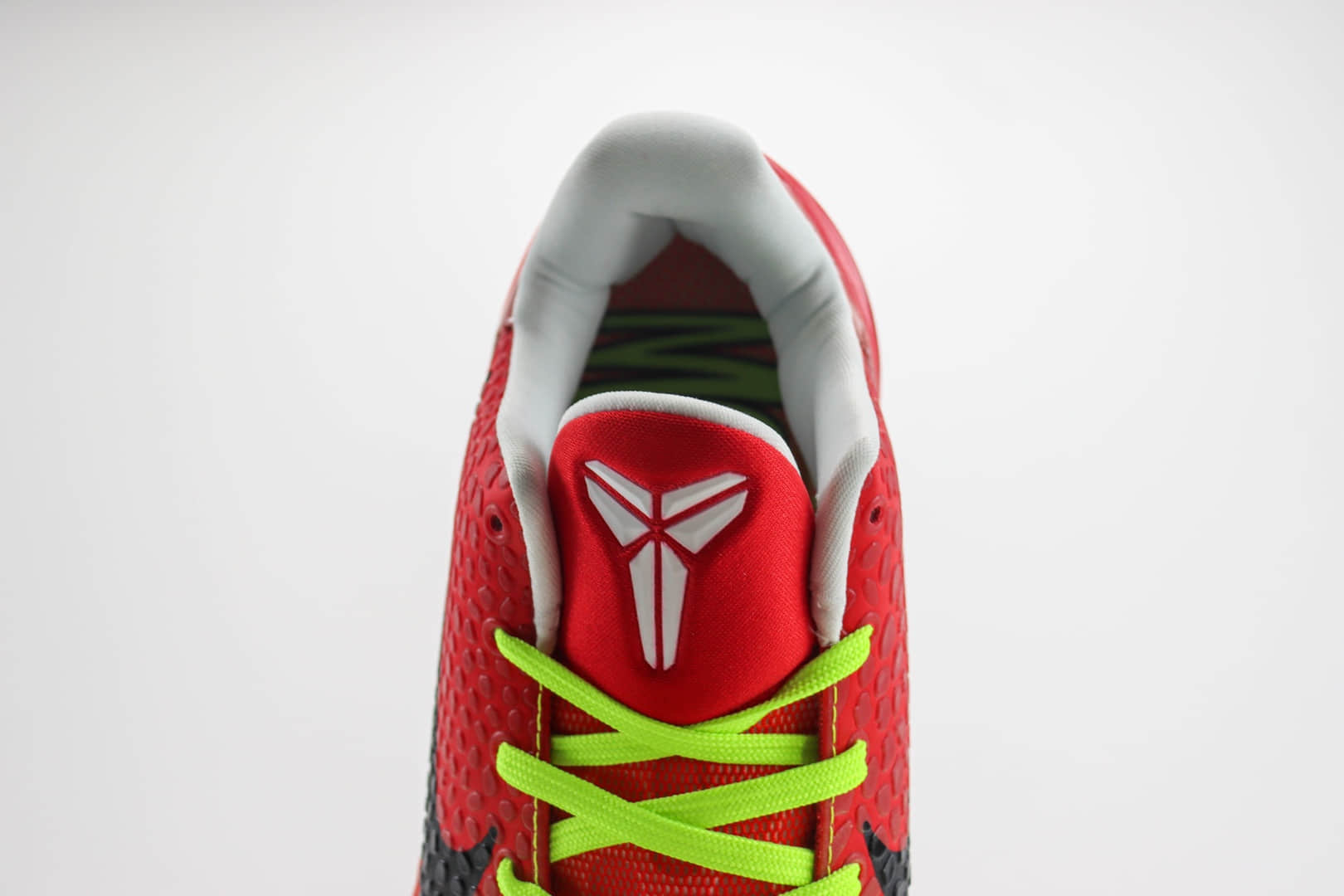 耐克Nike Zoom Kobe 6纯原版本科比6红绿青蜂侠实战篮球鞋 莆田耐克货源 货号：CW2190-301