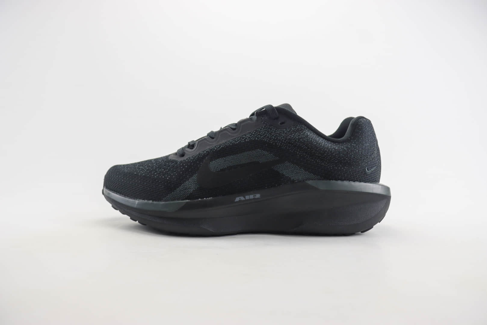 耐克Nike Air Zoom Winflo 11纯原版本黑色网面跑鞋 莆田耐克货源 货号：FJ9509-002