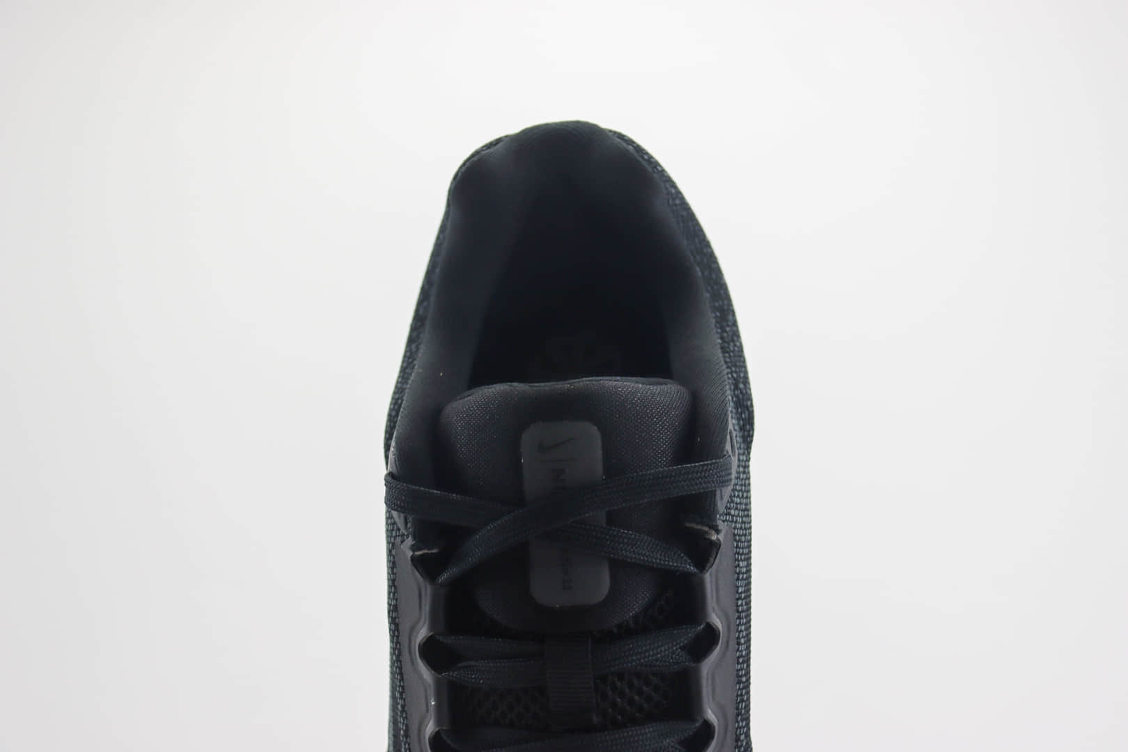 耐克Nike Air Zoom Winflo 11纯原版本黑色网面跑鞋 莆田耐克货源 货号：FJ9509-002